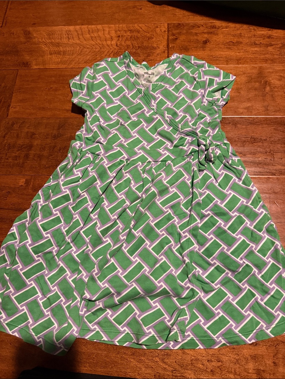 Diane Von Furstenberg Green, Lavender & White Geometric Dress. Size 6/7.